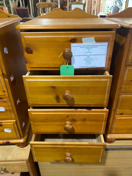 Pine Bedside drawers REF