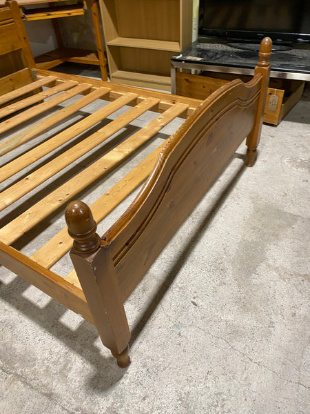 REF - Pine Double Bedframe