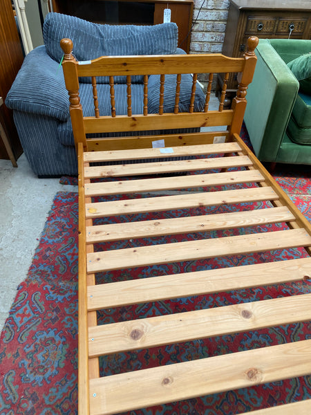 REF - Pine Single Bedframe