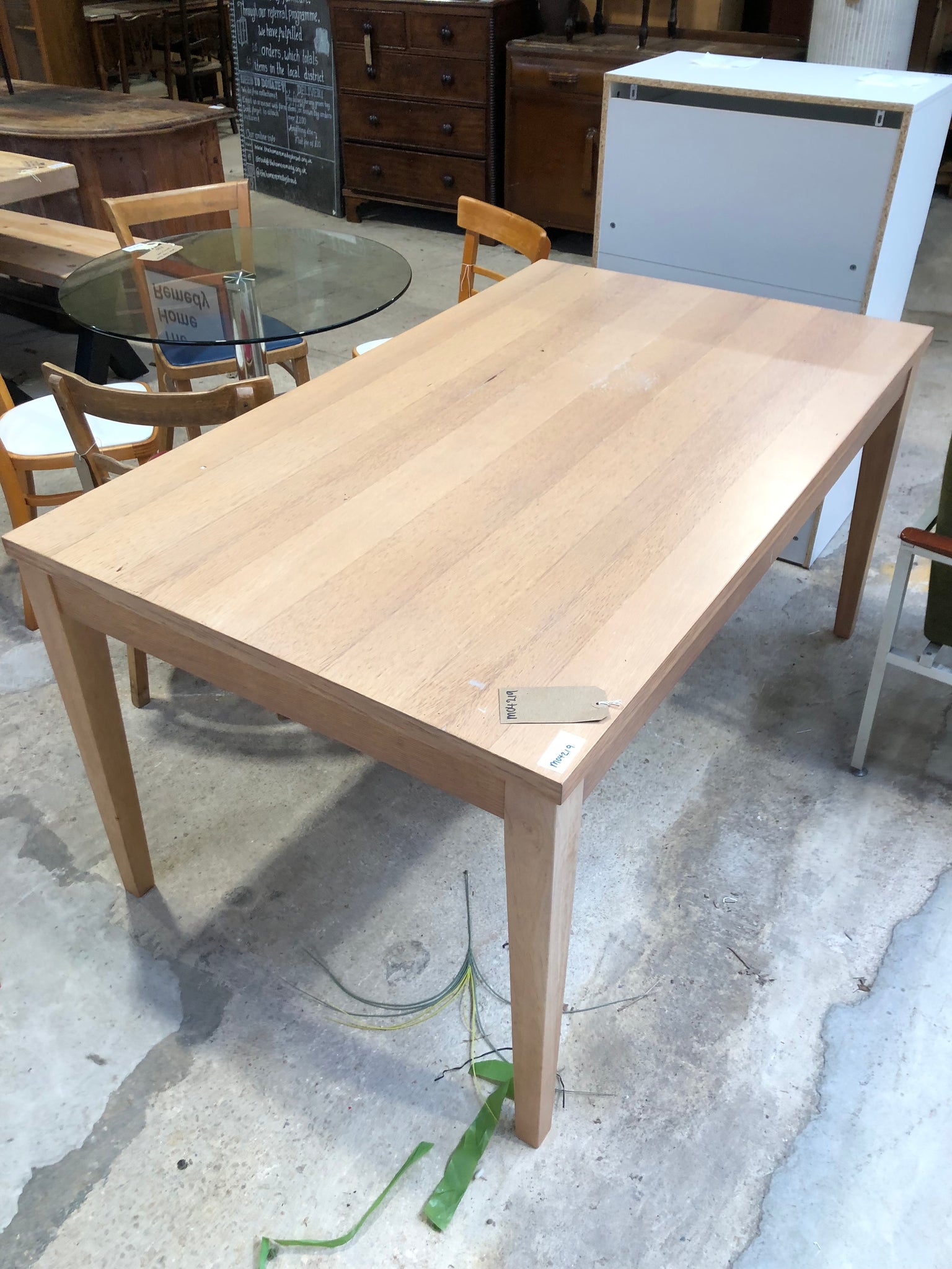 Light Wood Veneer Dining Table