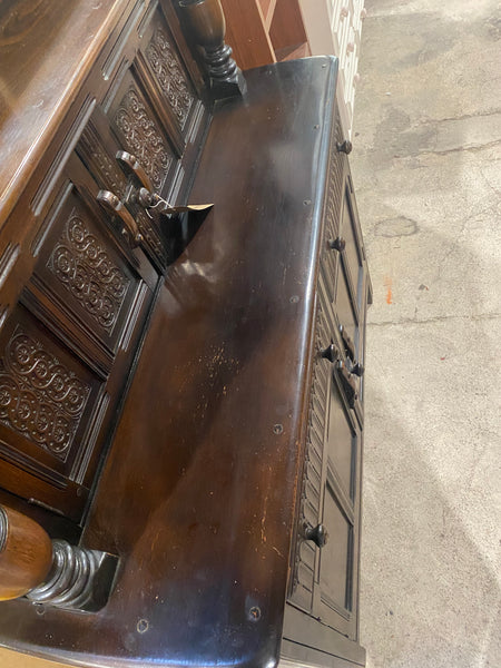 Court Cupboard