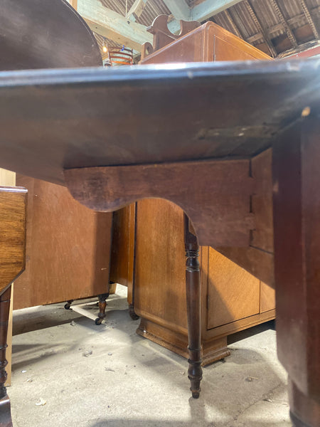 Mahogany Pembroke Table