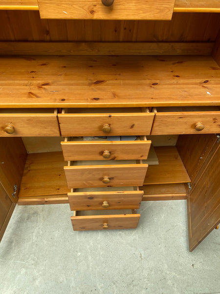 Pine Dresser