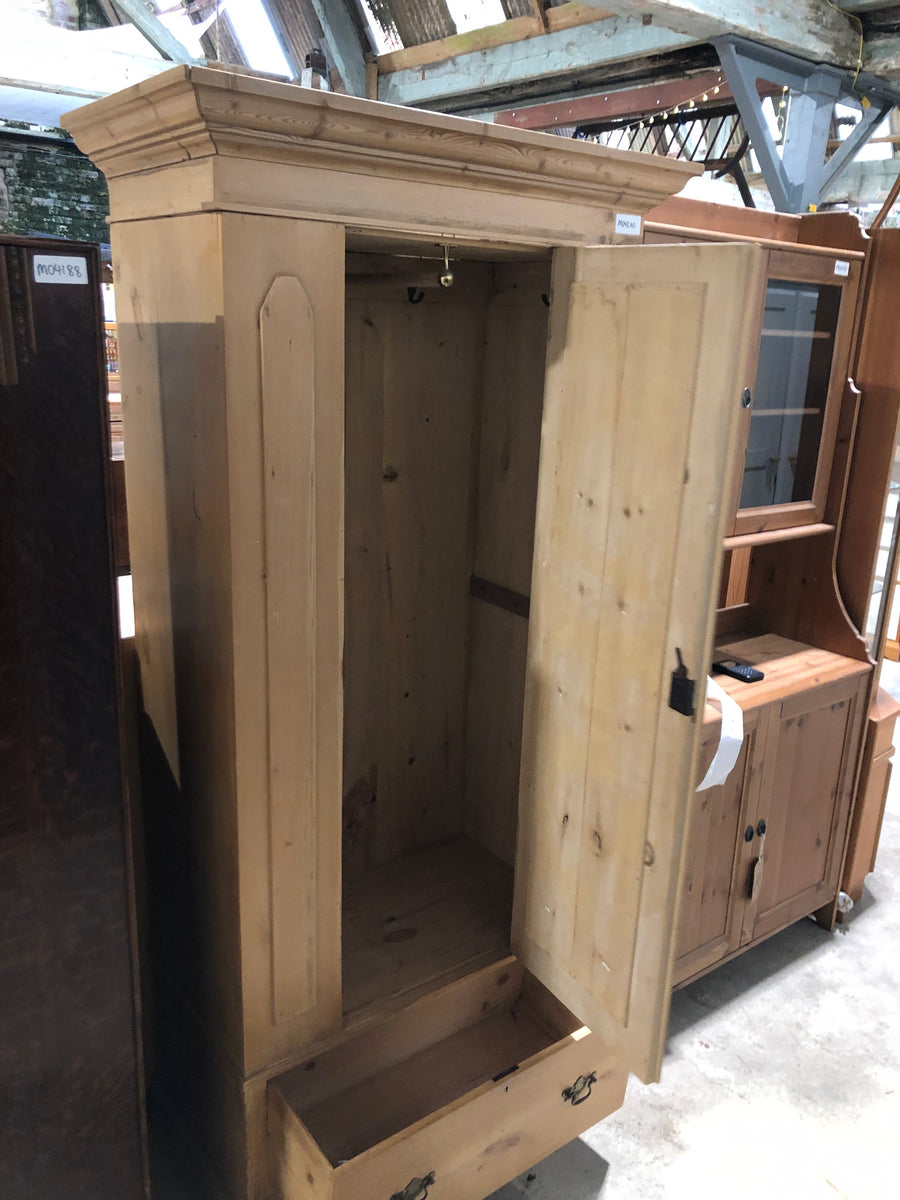 Rustic Pine Single Wardrobe – The Home Remedy Stroud