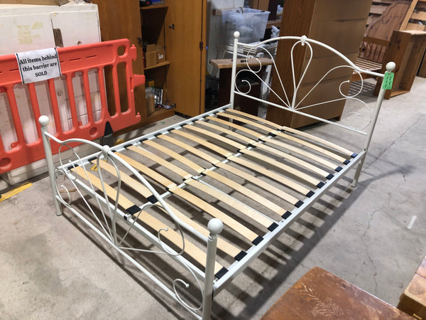 White Metal Double Bed Frame - REF
