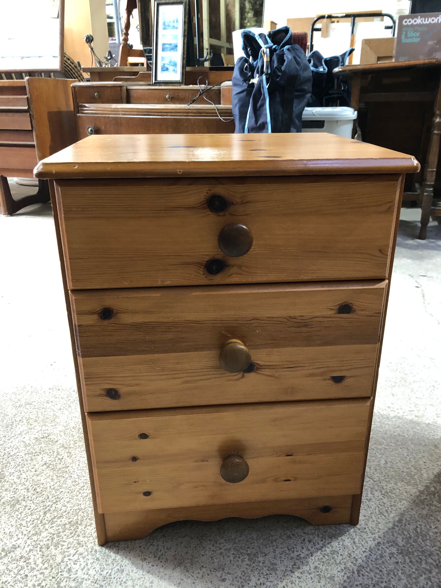 Bedside Drawers - REF
