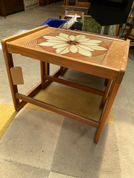 Set of 3 Nest Tables Teak and Tile