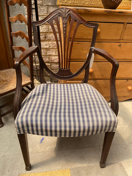 Carver Gingham seat chair