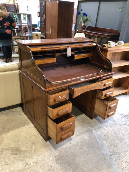 Roll Top Pedestal Desk