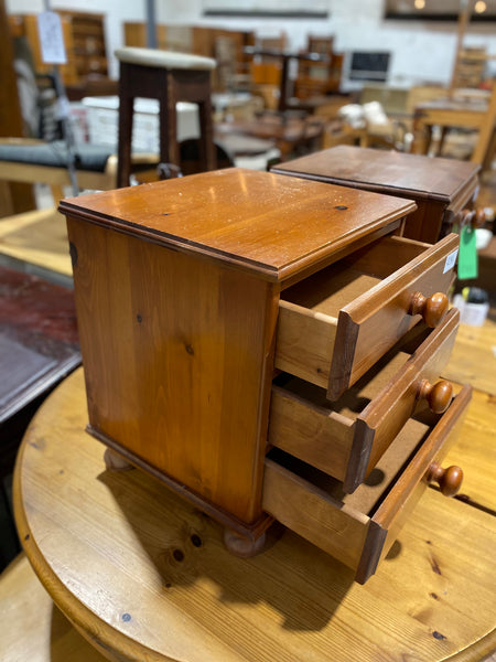 REF - Pair of Pine Bedside Tables
