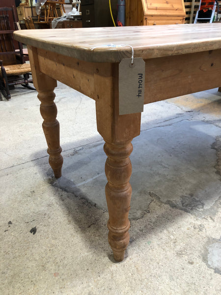 Rustic Pine Farmhouse Kitchen Table