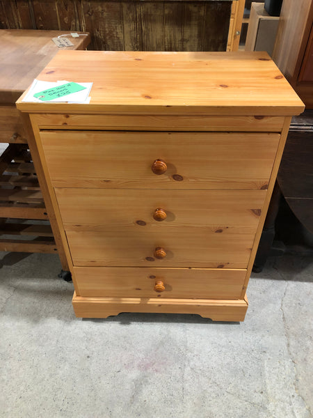 Pine chest of drawers - Ref