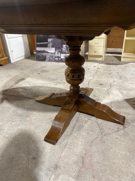 GHC - Ext. Old Charm Style Oak Pedestal Dining Table