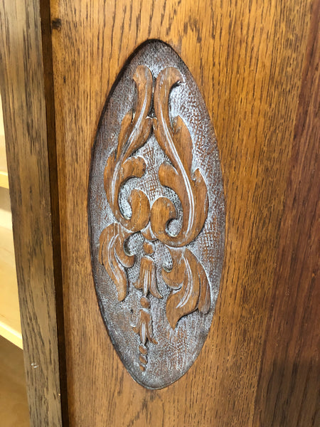 Antique Oak Carved Detail Wardrobe with Mirror