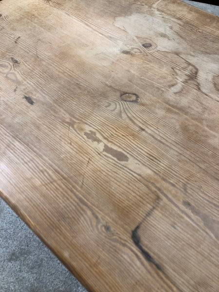 GHC - Rustic Solid Pine Farmhouse Kitchen Table