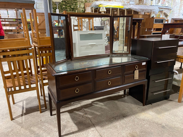 Stag Minstrel Dressing Table with Trifold Mirror
