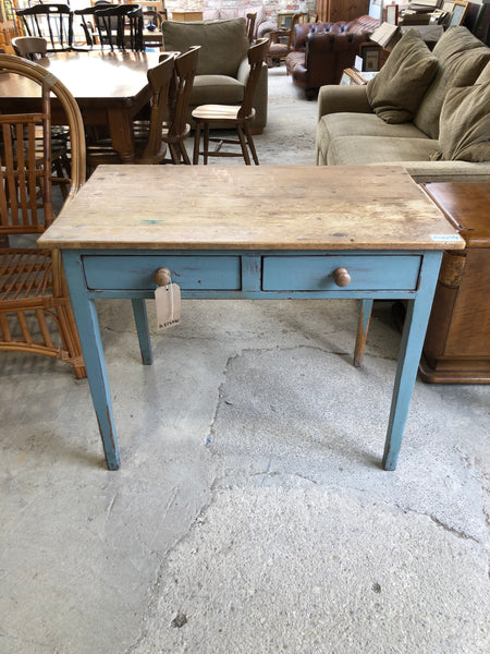 Rustic Farmhouse Pine Occasional Table