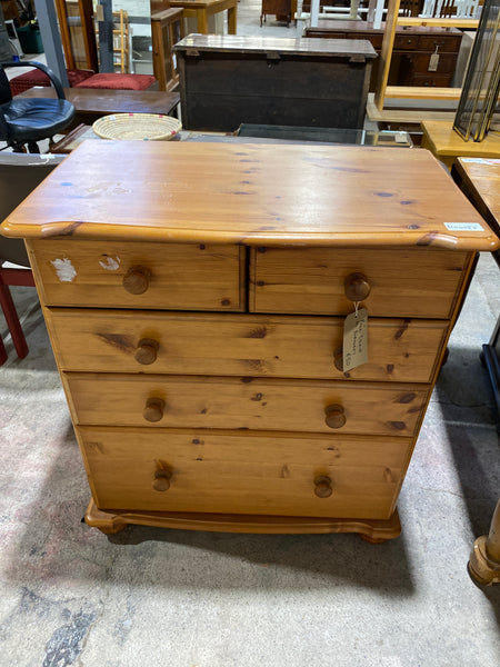 Pine Chest of Drawers