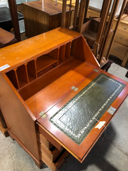 GHC - Wooden Bureau