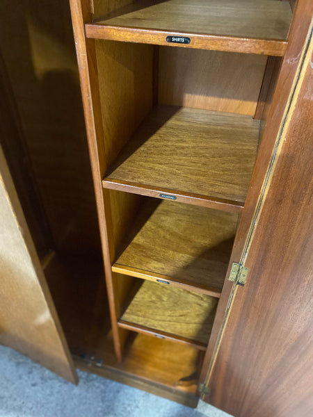Vintage Gentleman’s Wardrobe