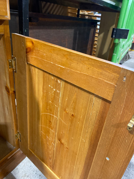 GHC - Pine Welsh Dresser
