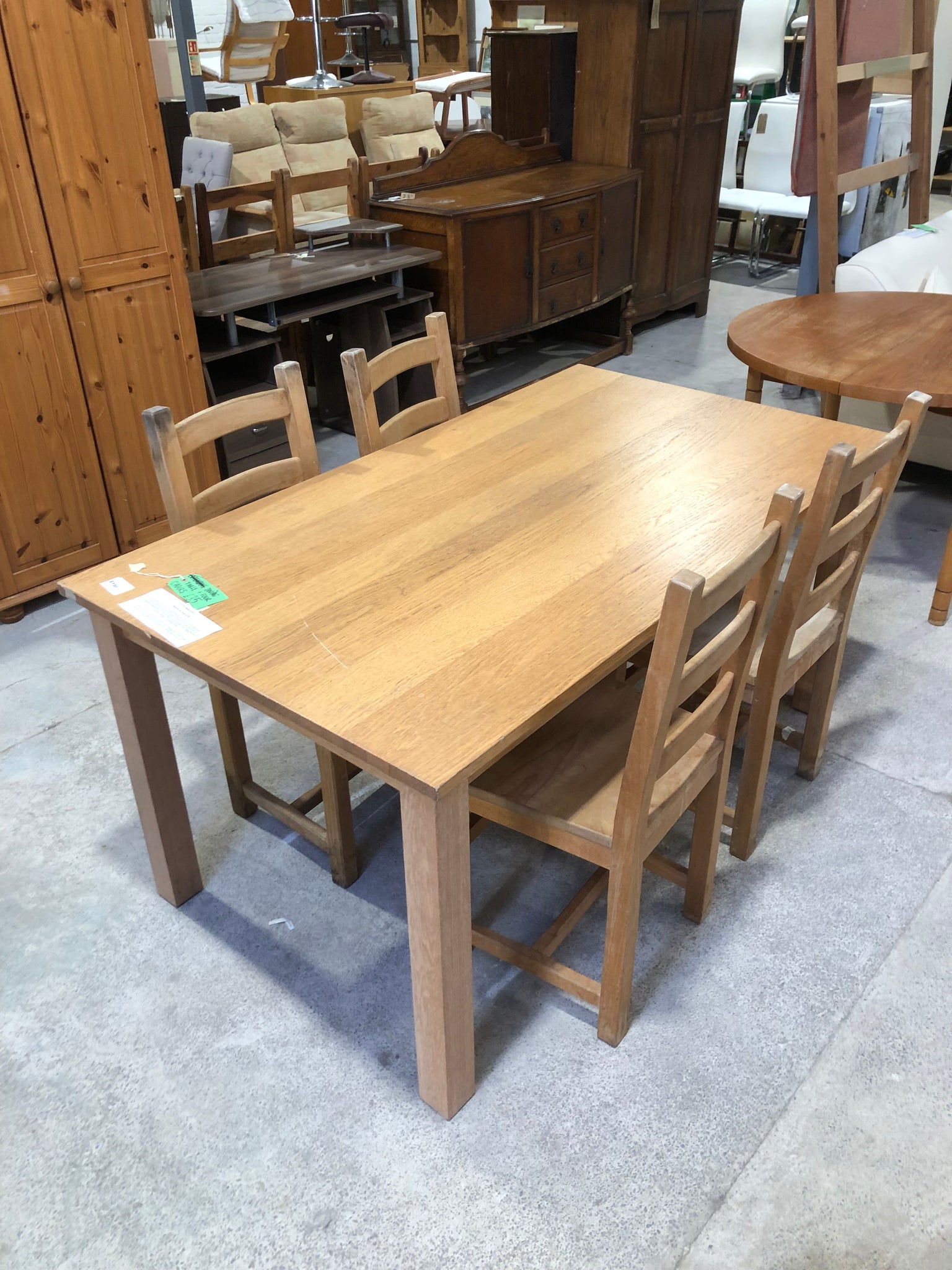 Dining Table & 4 Chairs