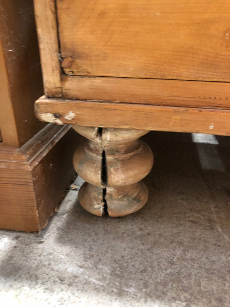 Rustic Pine Chest of Drawers