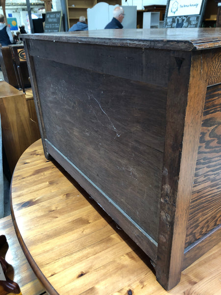 Vintage Oak Chest of Drawers