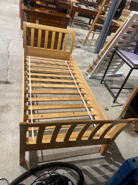 REF - Wooden Single Bedframe