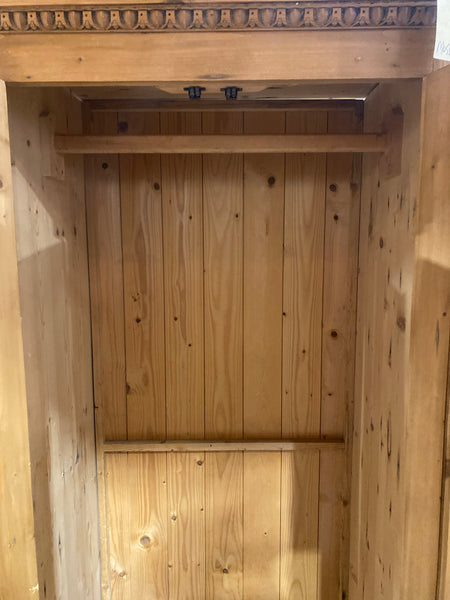 Rustic Pine Single Wardrobe
