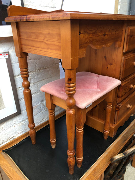 Small 4 Drawer Pine Dressing Table & Stool
