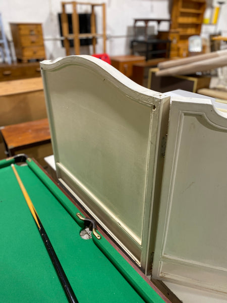 Dressing Table with Trifold Mirror