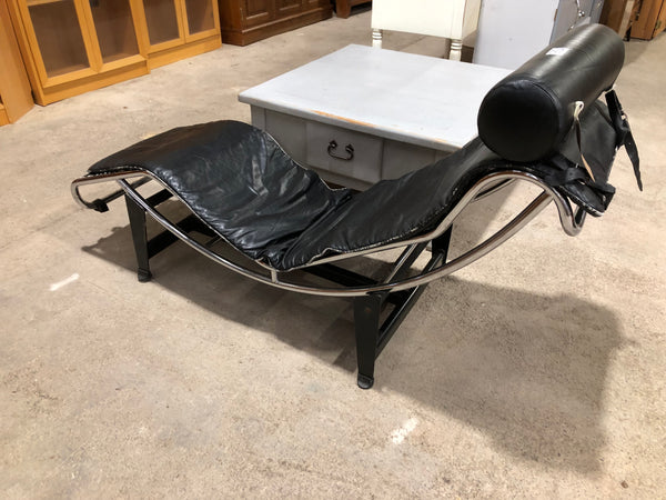 Le Corbusier for Cassina Recliner Style