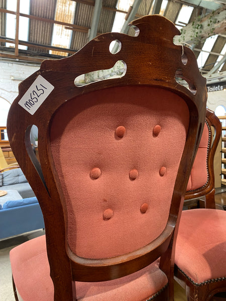 GHC - Repro Buttonback Chair