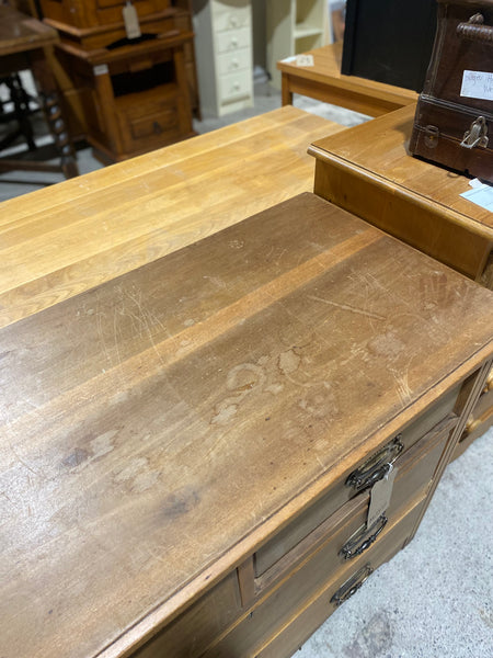 Vintage Chest of 2 over 2 Drawers