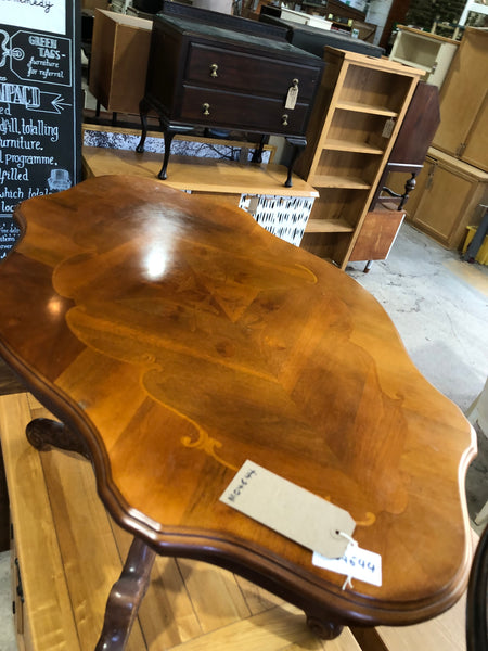 GHC Carved Detail Pedestal Coffee Table