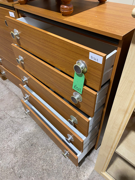 REF - Retro Tallboy