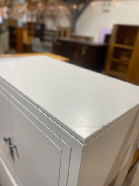 GHC - Small Storage Cupboard with Hanging Rail
