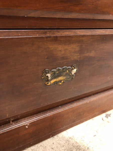 GHC - Antique Chest of Drawers with Mirrored Upstand