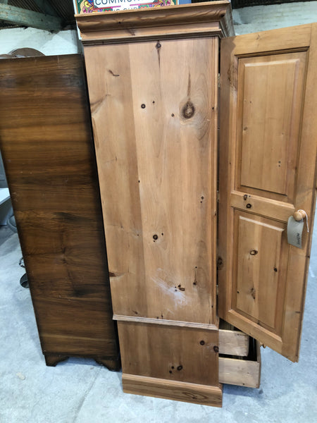 Solid Pine Double Wardrobe - GHC