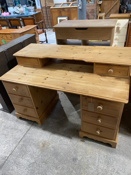 Large Pine Desk