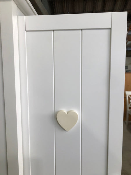 White Heart Wardrobe - REF