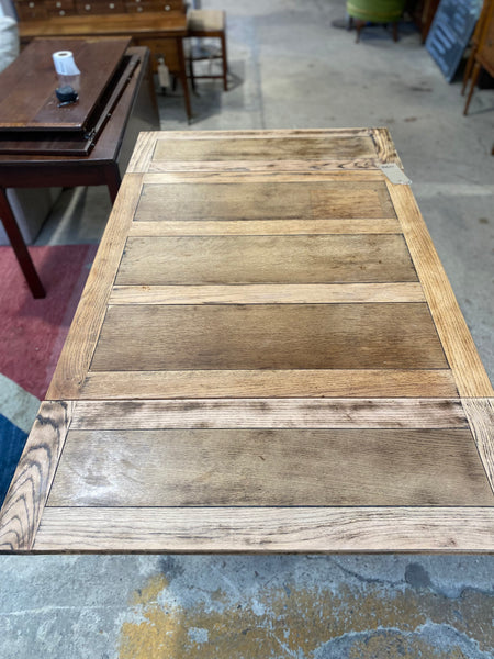 Cotswold Style Oak Draw Leaf Table