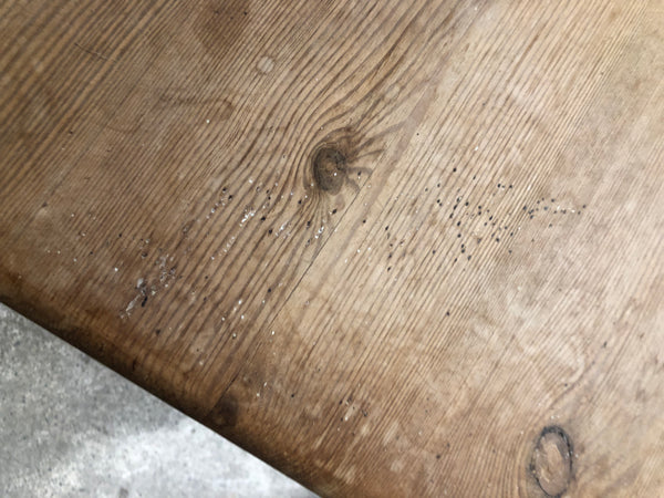 GHC - Rustic Solid Pine Farmhouse Kitchen Table