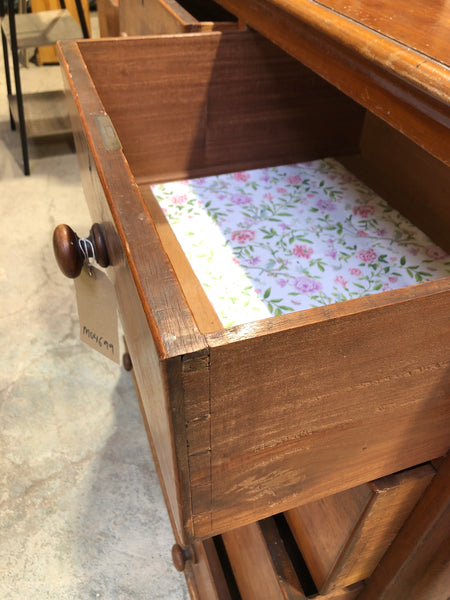 Flamed Mahogany 2 over 3 Chest of Drawers