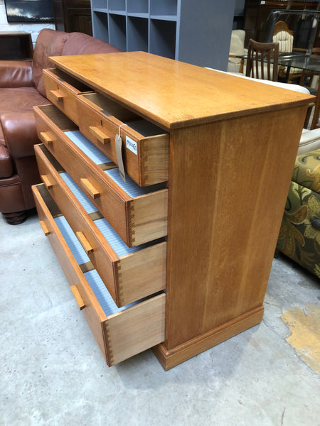 Oak 2 over 3 Chest of Drawers