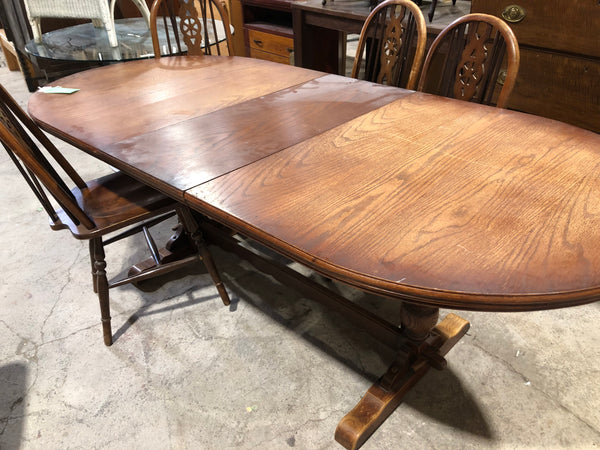 Dark Wooden Ext. Dining Table & 6 Chairs