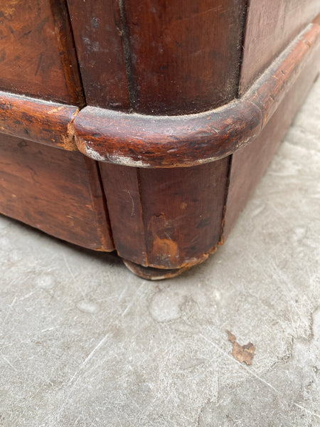 Mahogany Chest of Drawers