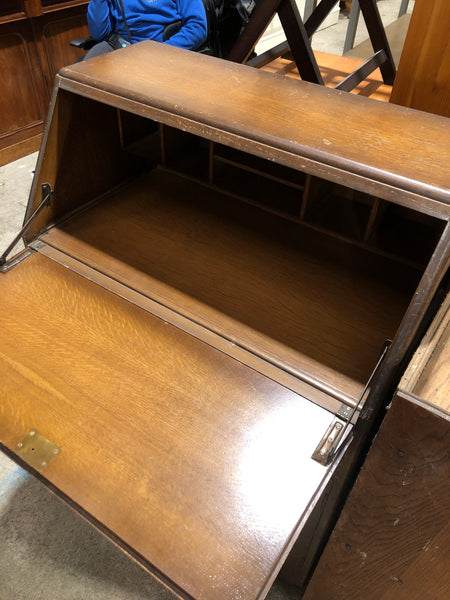 Vintage Bureau