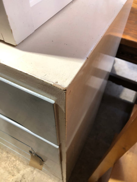 White & Blue Chest of 5 Drawers